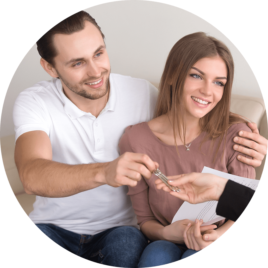 Couple - Refinancing Mortgage Ontario | Circle Mortage Group